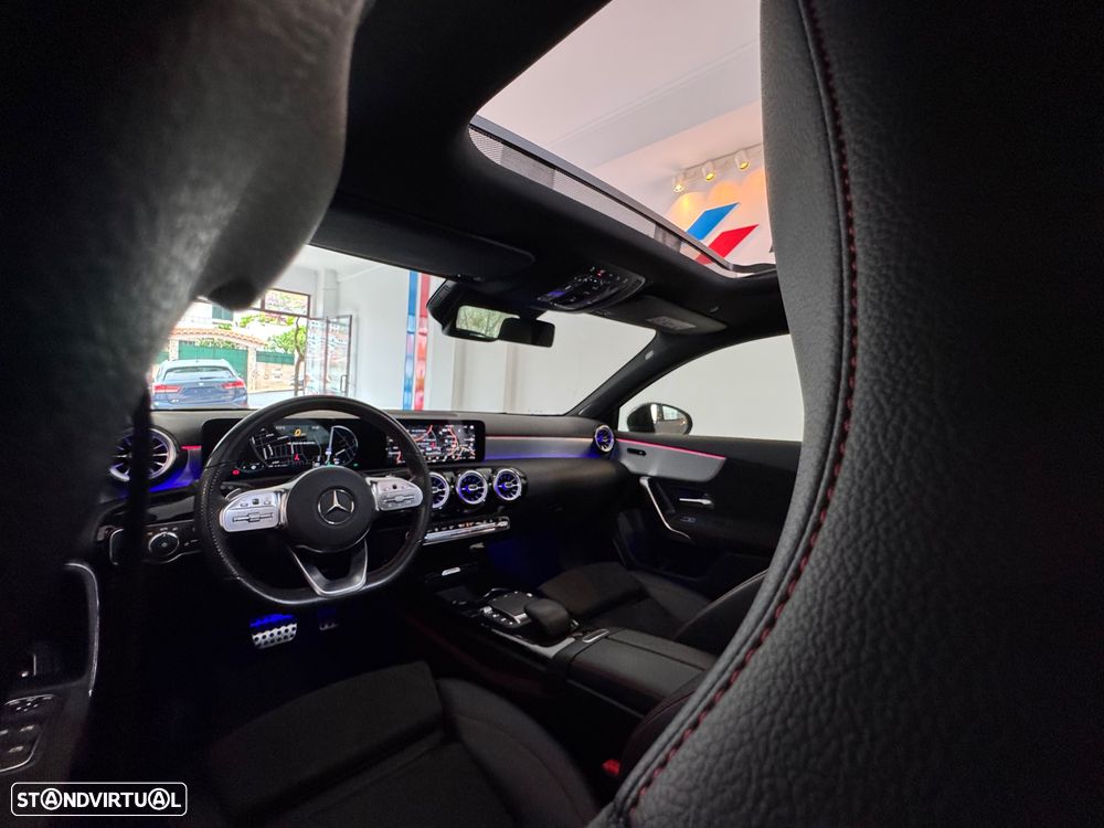 Mercedes-Benz A 250 e AMG Line - 24