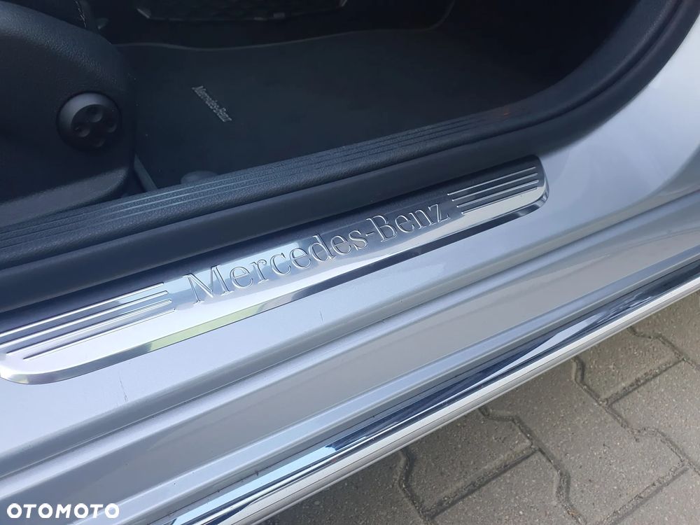 Mercedes-Benz Klasa C 180 T Avantgarde - 7