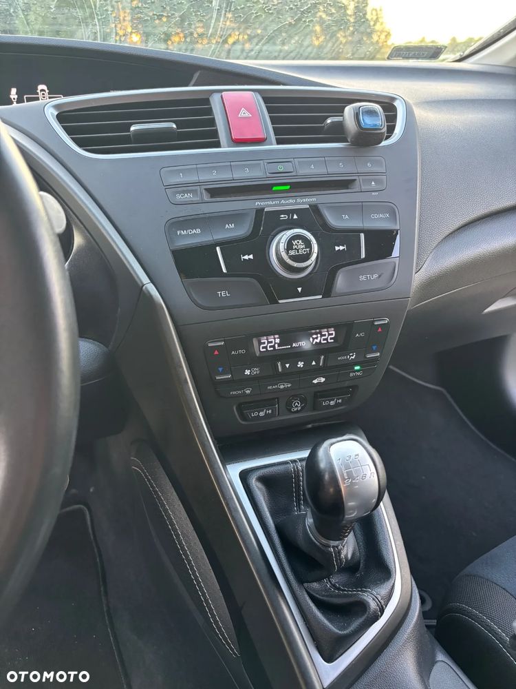 Honda Civic 1.8 S - 13