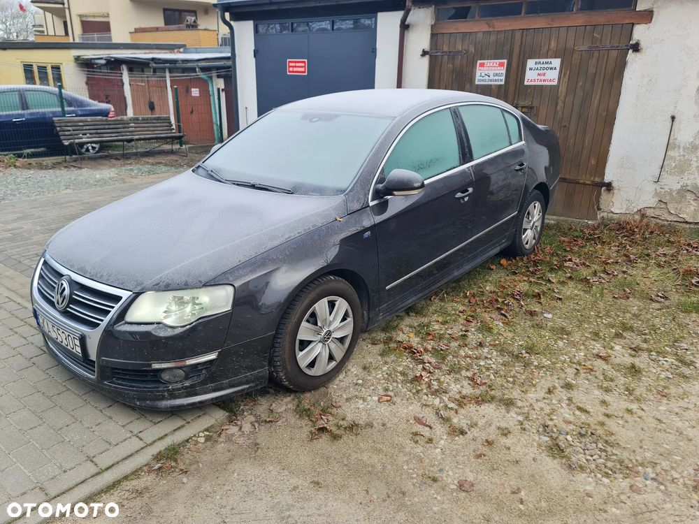 Volkswagen Passat 2.0 TDI DPF R-Line Edition - 1