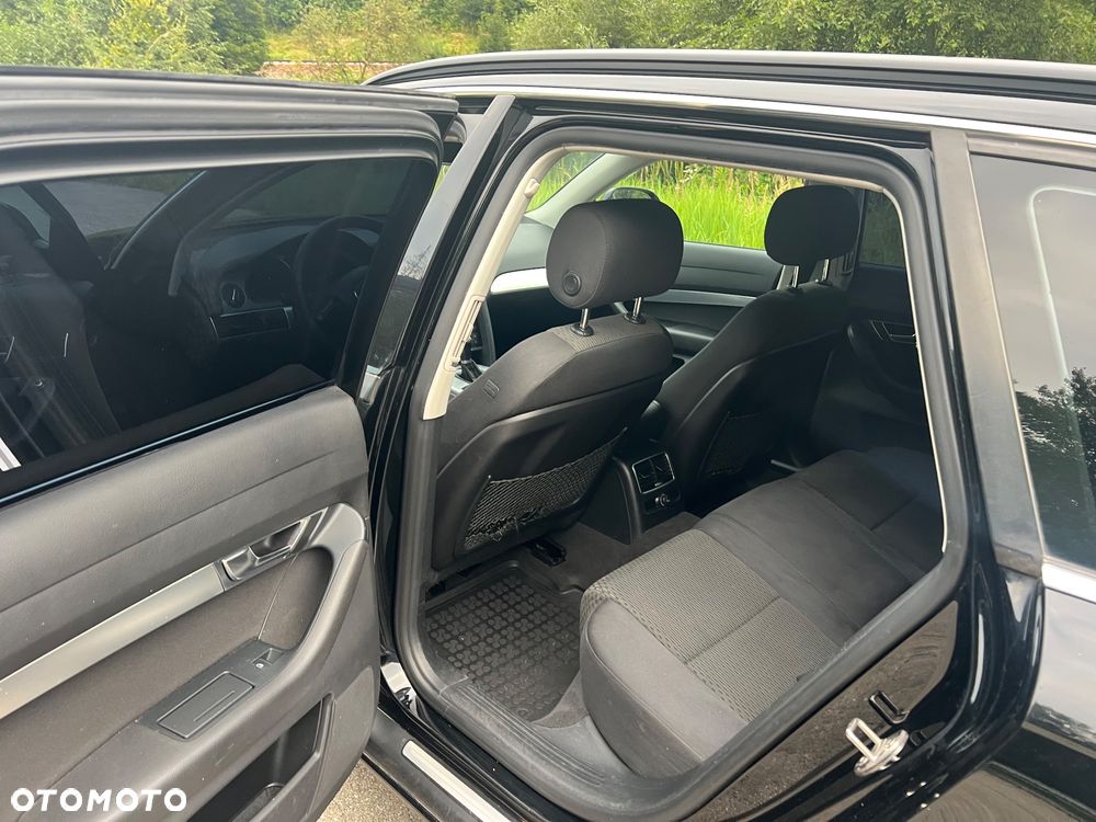 Audi A6 Avant 2.0 TDI - 12