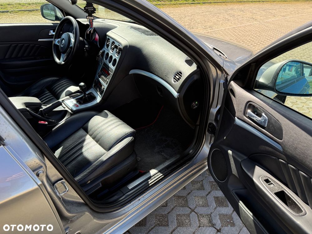 Alfa Romeo 159 2.4 JTDM 20V DPF Distinctive - 8