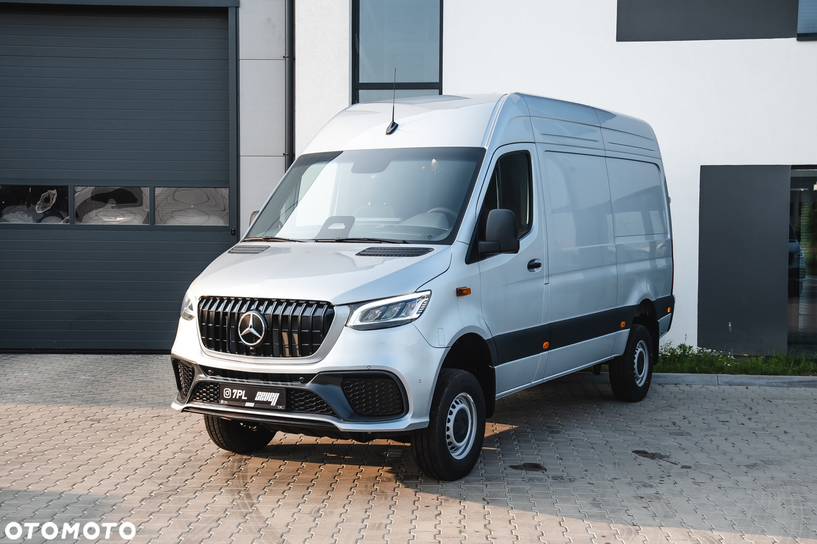 Mercedes-Benz Sprinter - 3