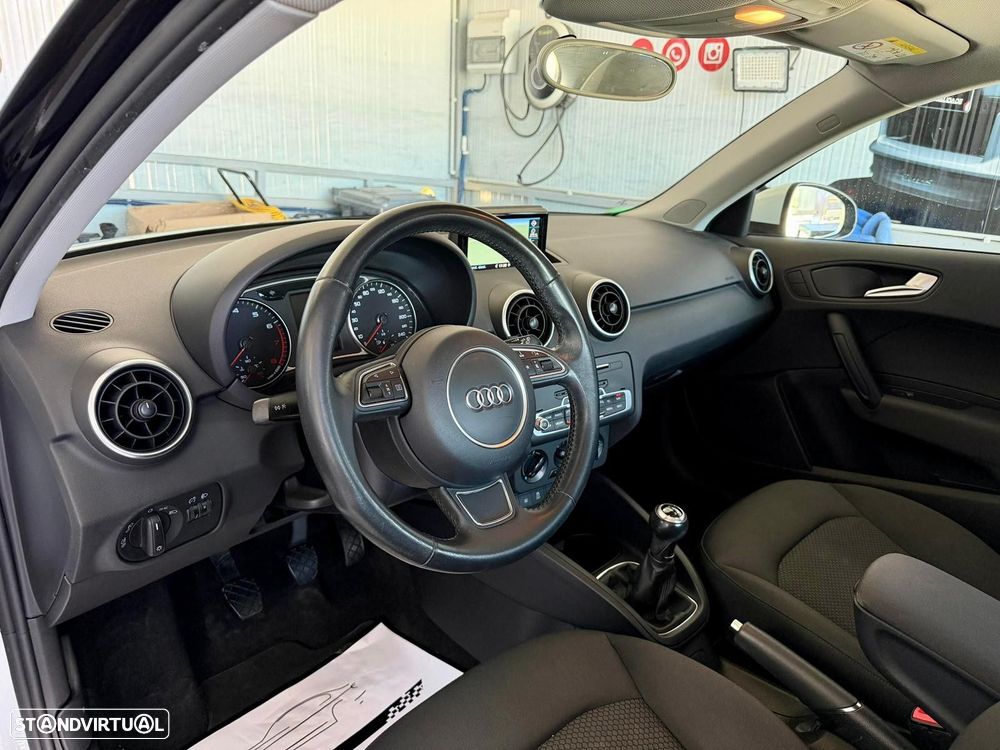 Audi A1 Sportback 1.0 TFSI S-line - 10