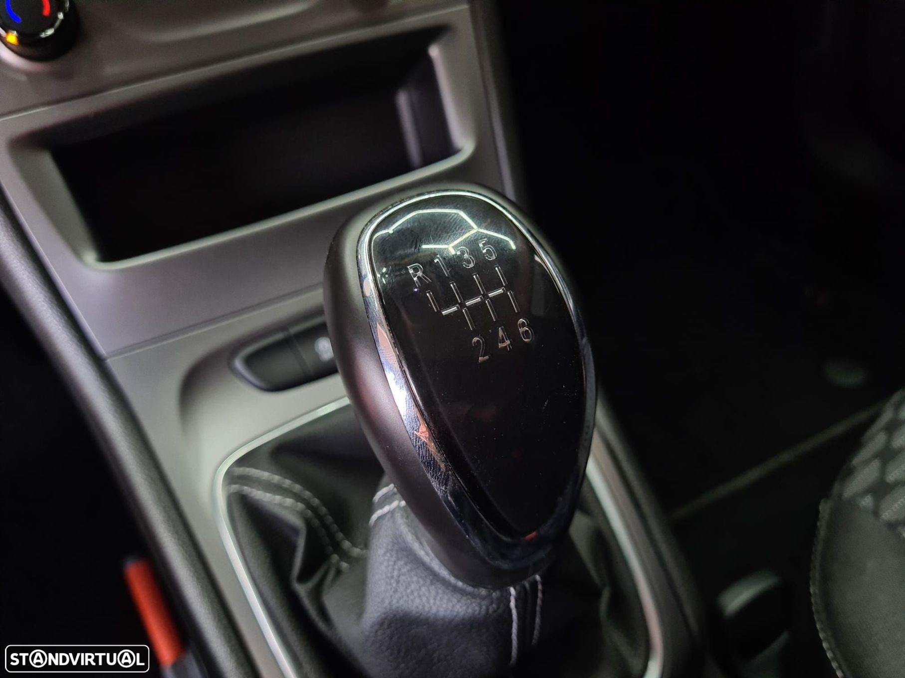 Opel Astra Sports Tourer 1.5 D S&S 2020 - 24
