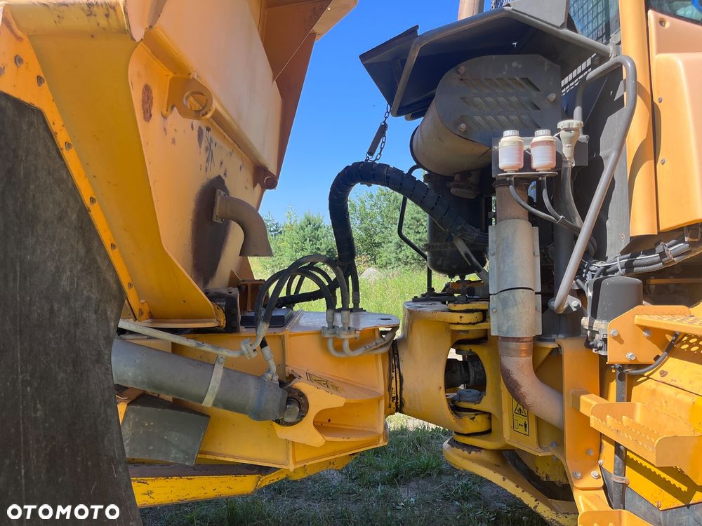 Volvo A25E - 16