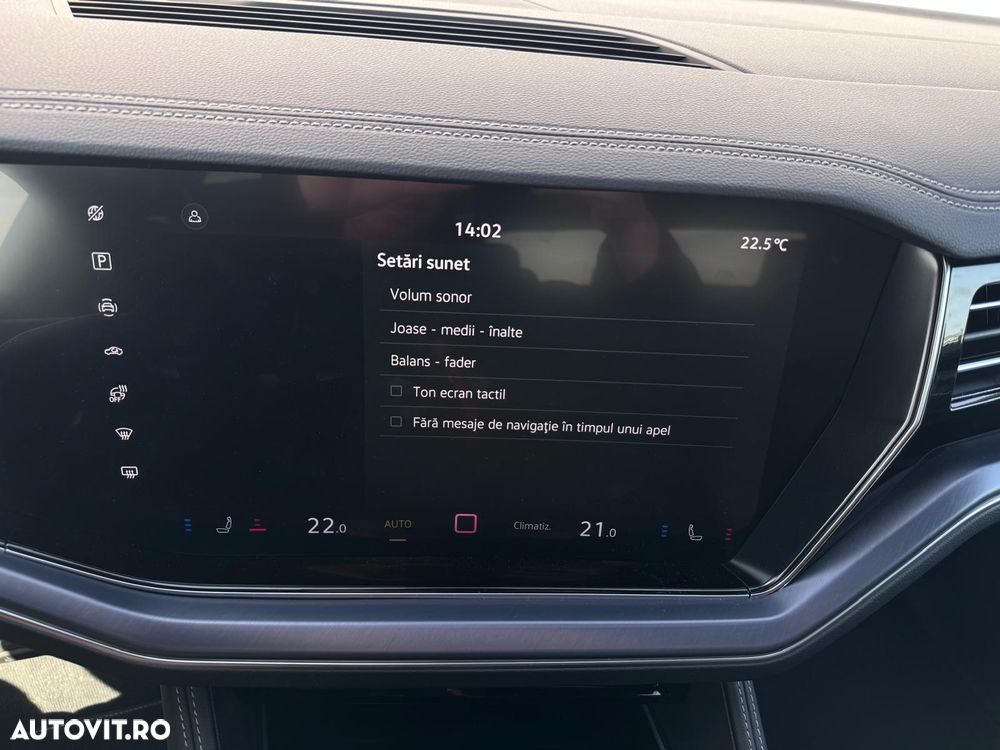 Volkswagen Touareg V6 TDI 4MOTION R-Line - 18