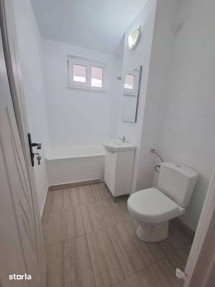De vanzare garsonieră confort 1, zona excelenta 38.000 euro negociabil - Imagine principală: 4/11