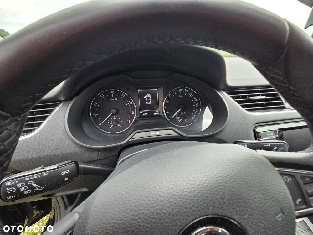 Skoda Octavia 1.4 TSI Ambition - 9