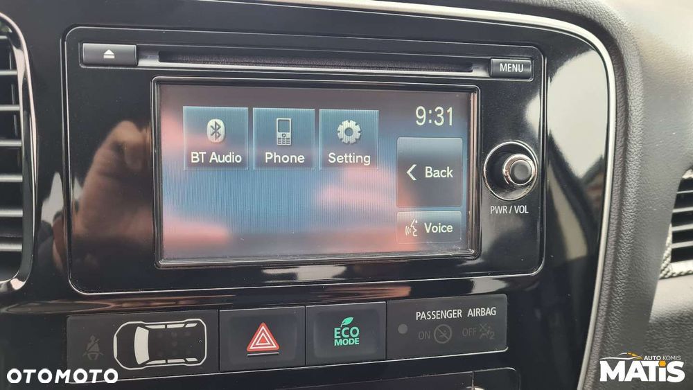 Mitsubishi Outlander - 26