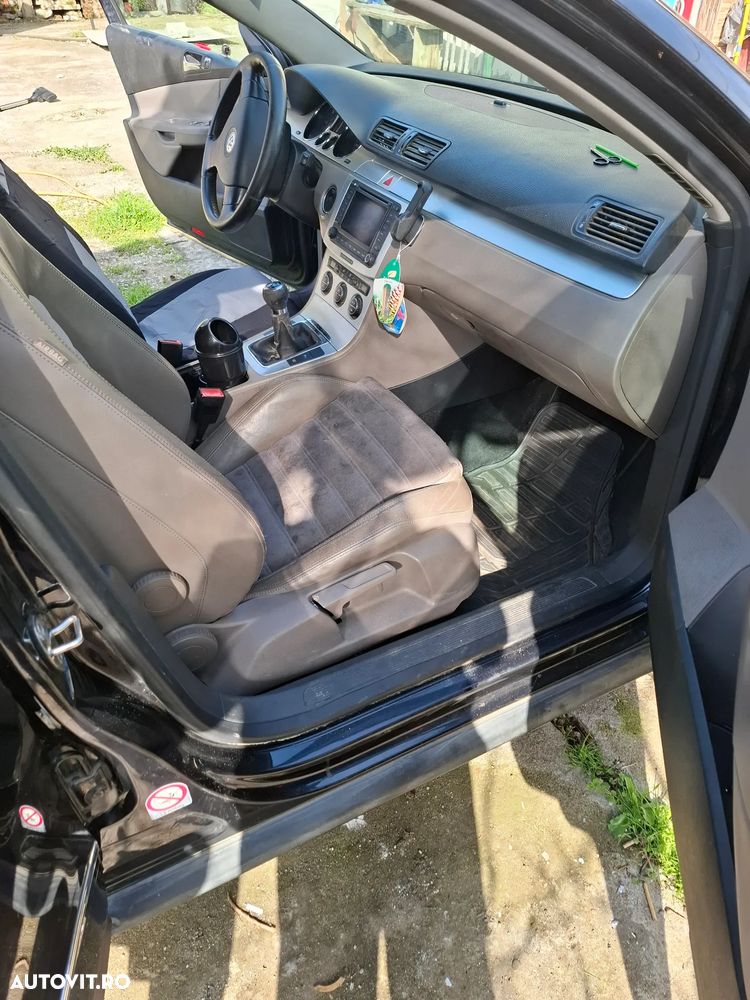 Volkswagen Passat 2.0 TDI Highline - 15