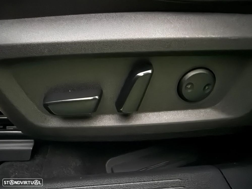 Nissan X-Trail 1.5 e-Power N-Connecta 7L e-4force - 32