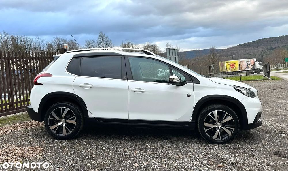 Peugeot 2008 PureTech 110 Stop&Start Crossway - 12