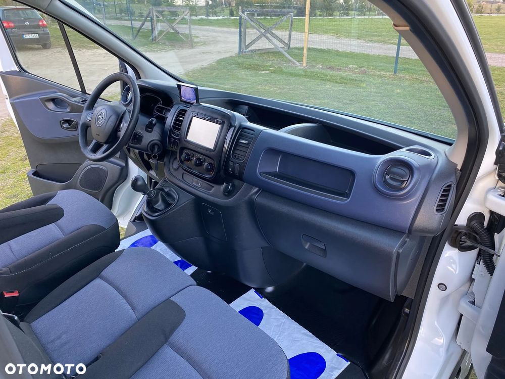 Opel VIVARO - 21