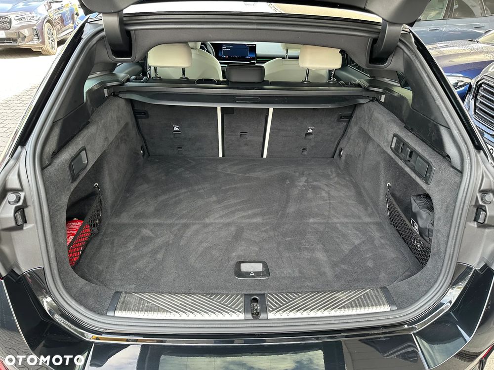 BMW Seria 5 - 23