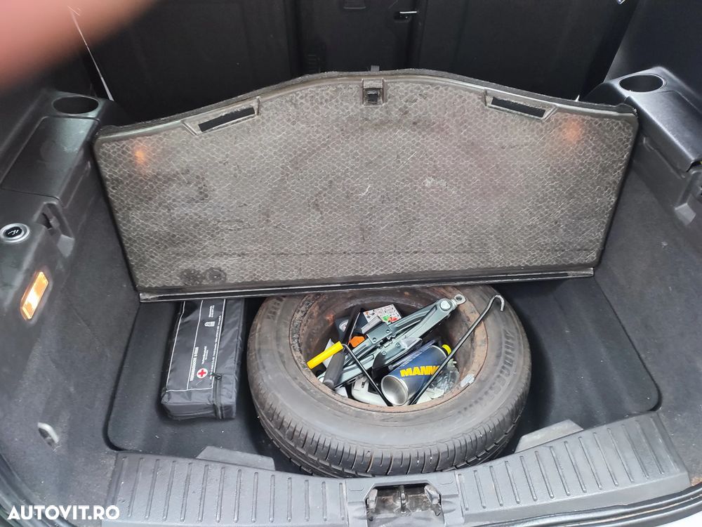Ford Grand C-Max 1.5 EcoBoost Start-Stopp-System Titanium - 29