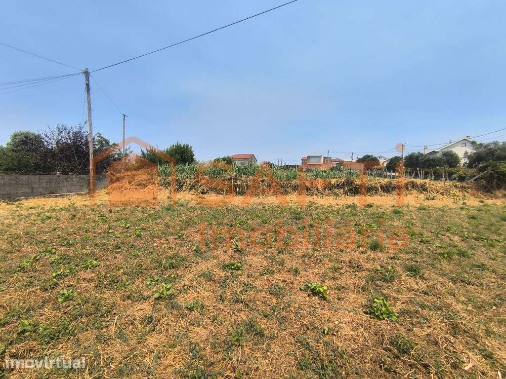 Terreno Urbano de 523 M para Construção em Antas, Esposende - Grande imagem: 3/7