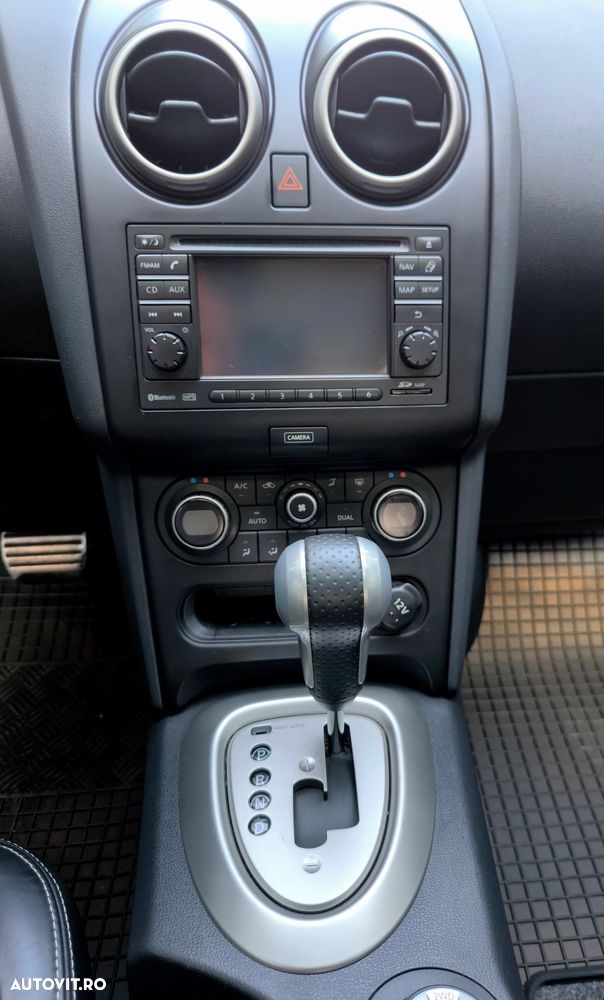 Nissan Qashqai 2.0 DCI DPF 4X4 Acenta SP - 13