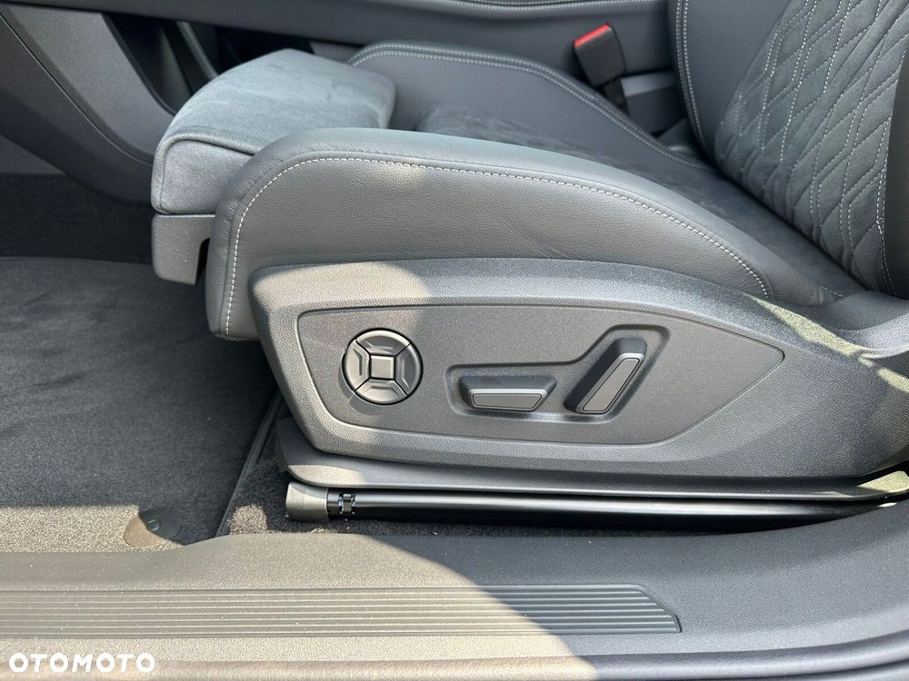 Audi Q4 e-tron - 18