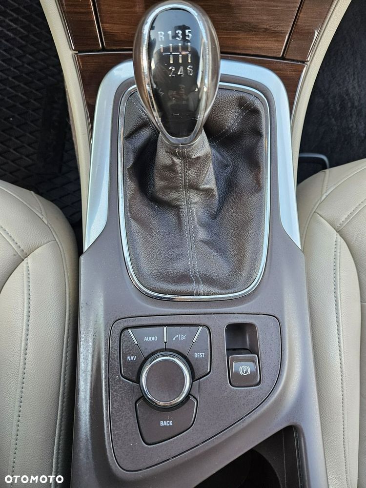 Opel Insignia 2012