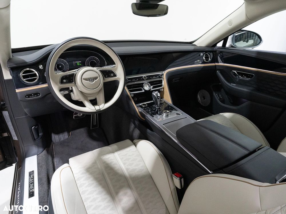 Bentley Flying Spur V8 PHEV Mulliner - 8