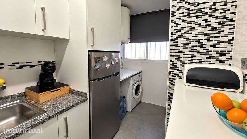 Duplex T2 renovado com terraço e garagem em Esposende - Grande imagem: 4/12