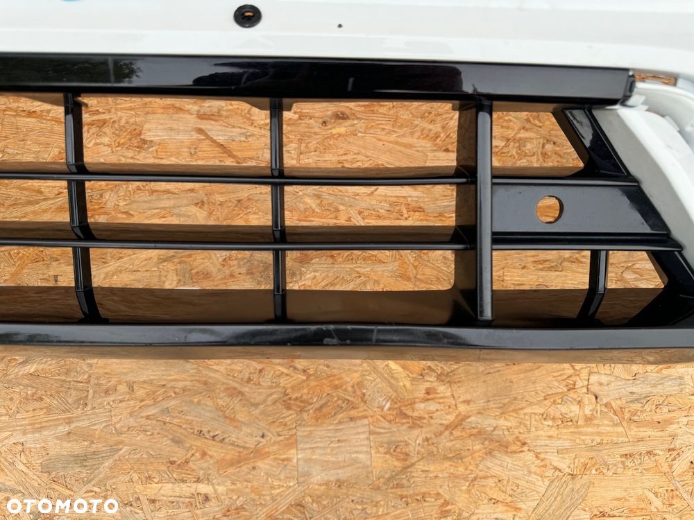 ZDERZAK PRZÓD PRZEDNI VOLVO XC60 II 2 LIFT R-DESIGN 21+ 32234958 WERSJA SPRYSKI NA 6PDC I LISTWY NAKŁADKI KRATKA ŚRODKOWA ORYGINAŁ - 5
