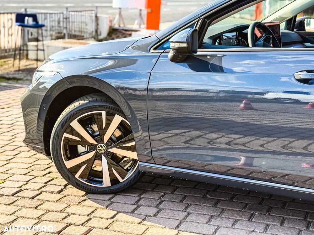 Volkswagen Golf 1.5 eTSI MHEV 150CP DSG Style - 27