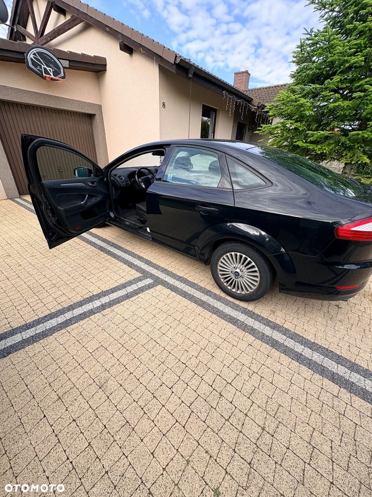 Ford Mondeo - 3