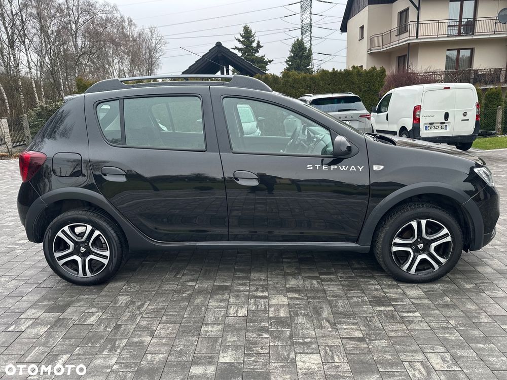 Dacia Sandero 0.9 TCe SL Celebration S&S - 15