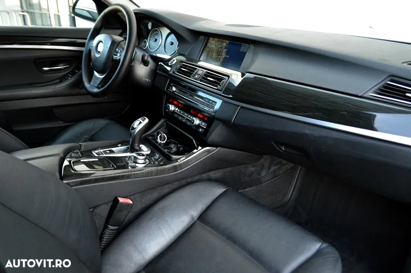 BMW Seria 5 520d Aut. - 18