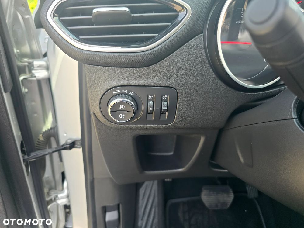 Opel Crossland X - 29