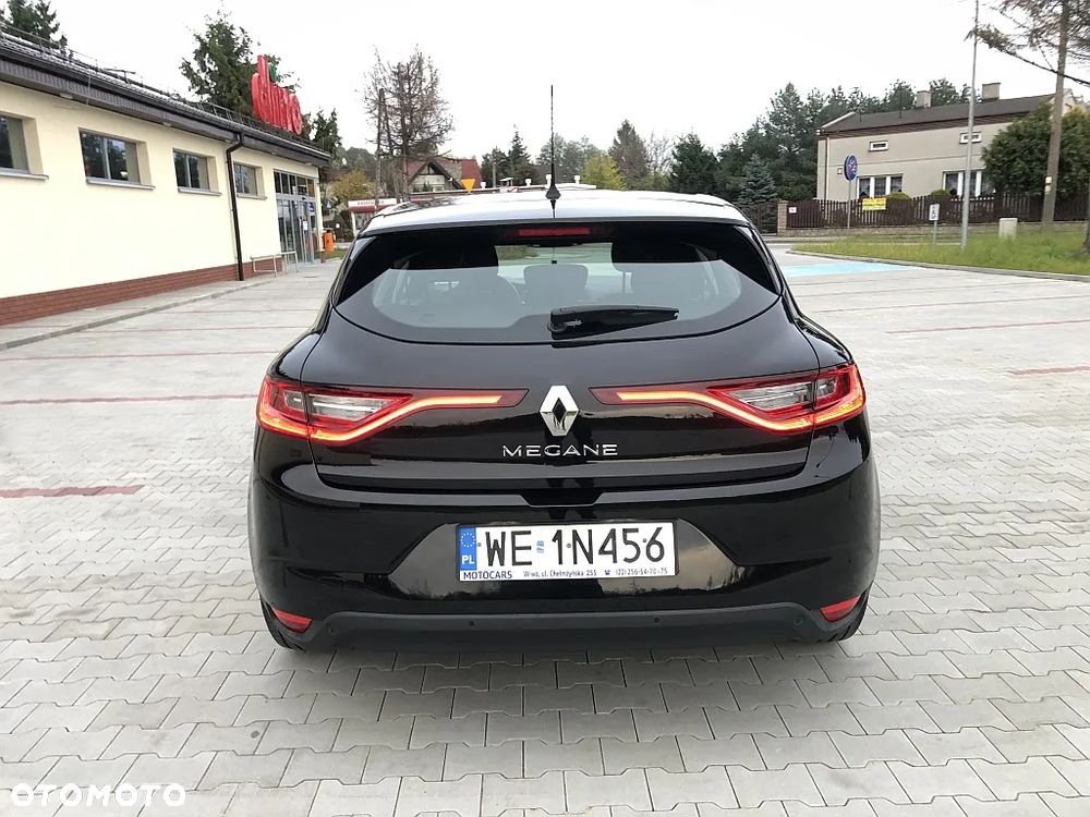 Renault Megane ver-1-3-tce-fap-intens - 6