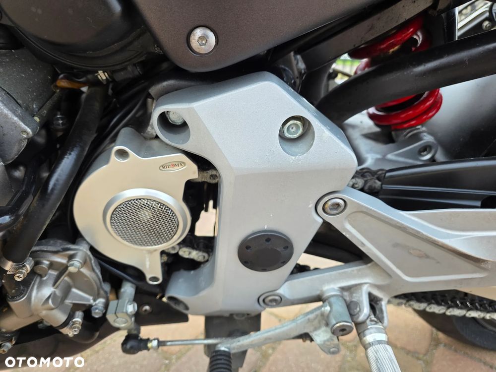 Honda CB - 28