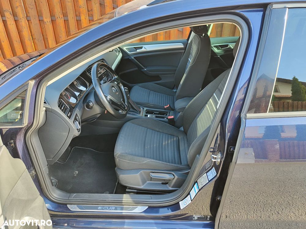 Volkswagen Golf 2.0 BlueTDI Cup - 6