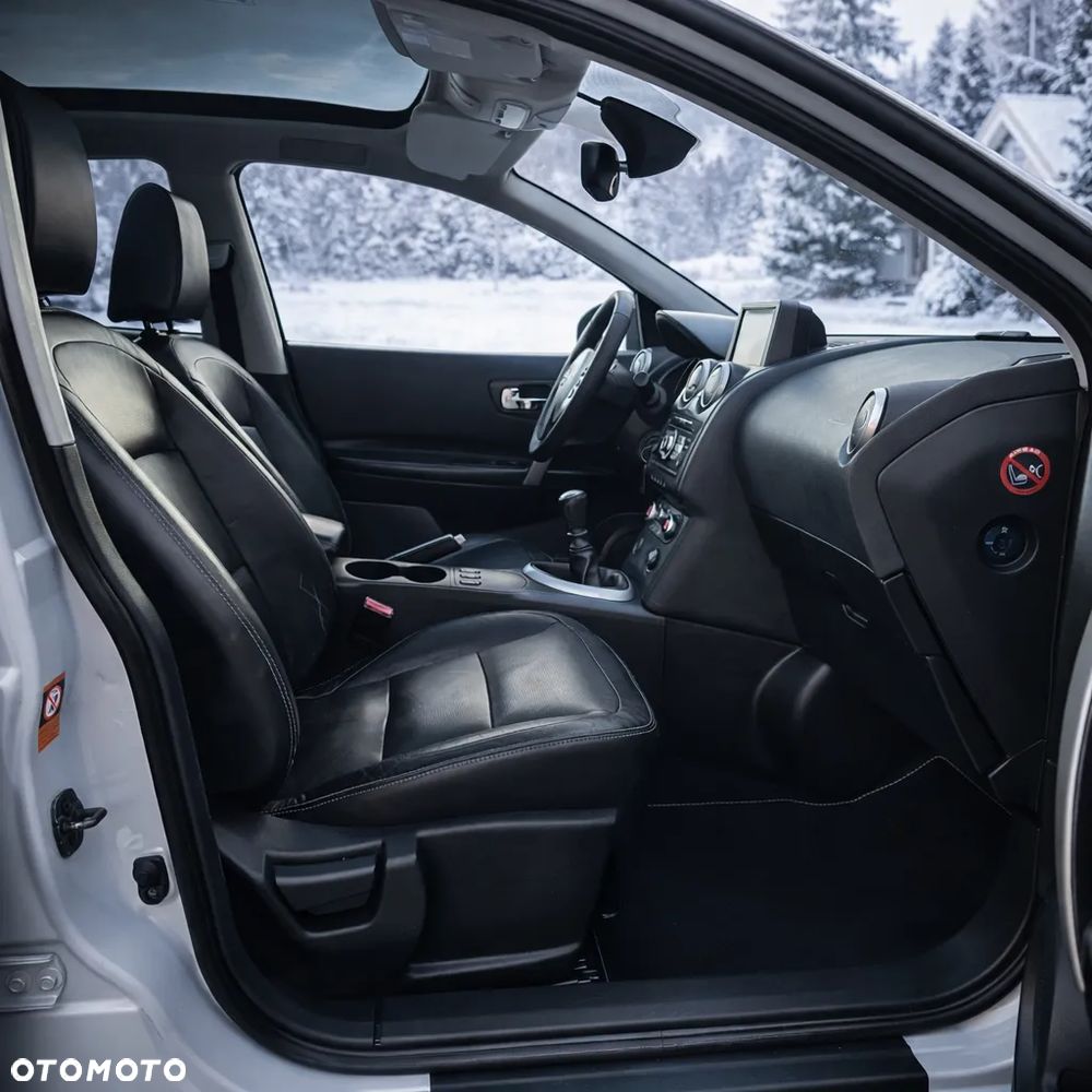 Nissan Qashqai 2.0 Tekna Premium - 27