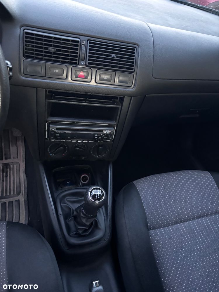 Volkswagen Golf 1.9 TDI 4Mot - 8