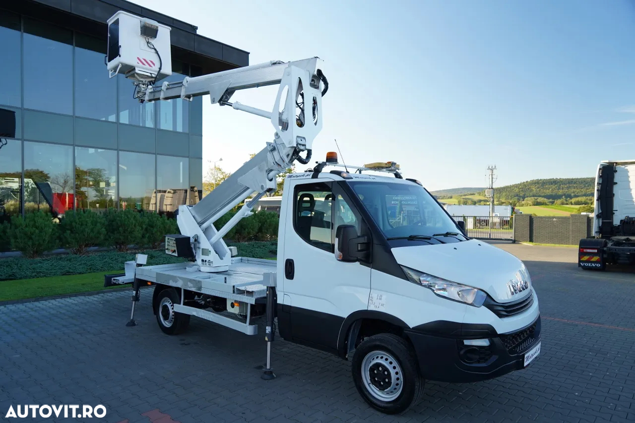 Iveco DAILY 35-120 / RIDICARE 20 METRI / 4 STABILIZATOARE / MANUALĂ / 2017 - 4