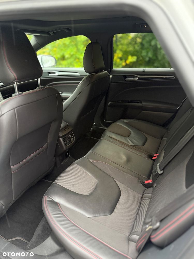 Ford Mondeo - 14