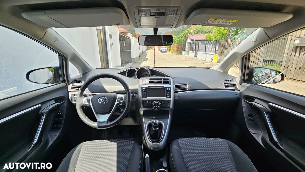 Toyota Verso 1.8 Valvematic Luna - 21