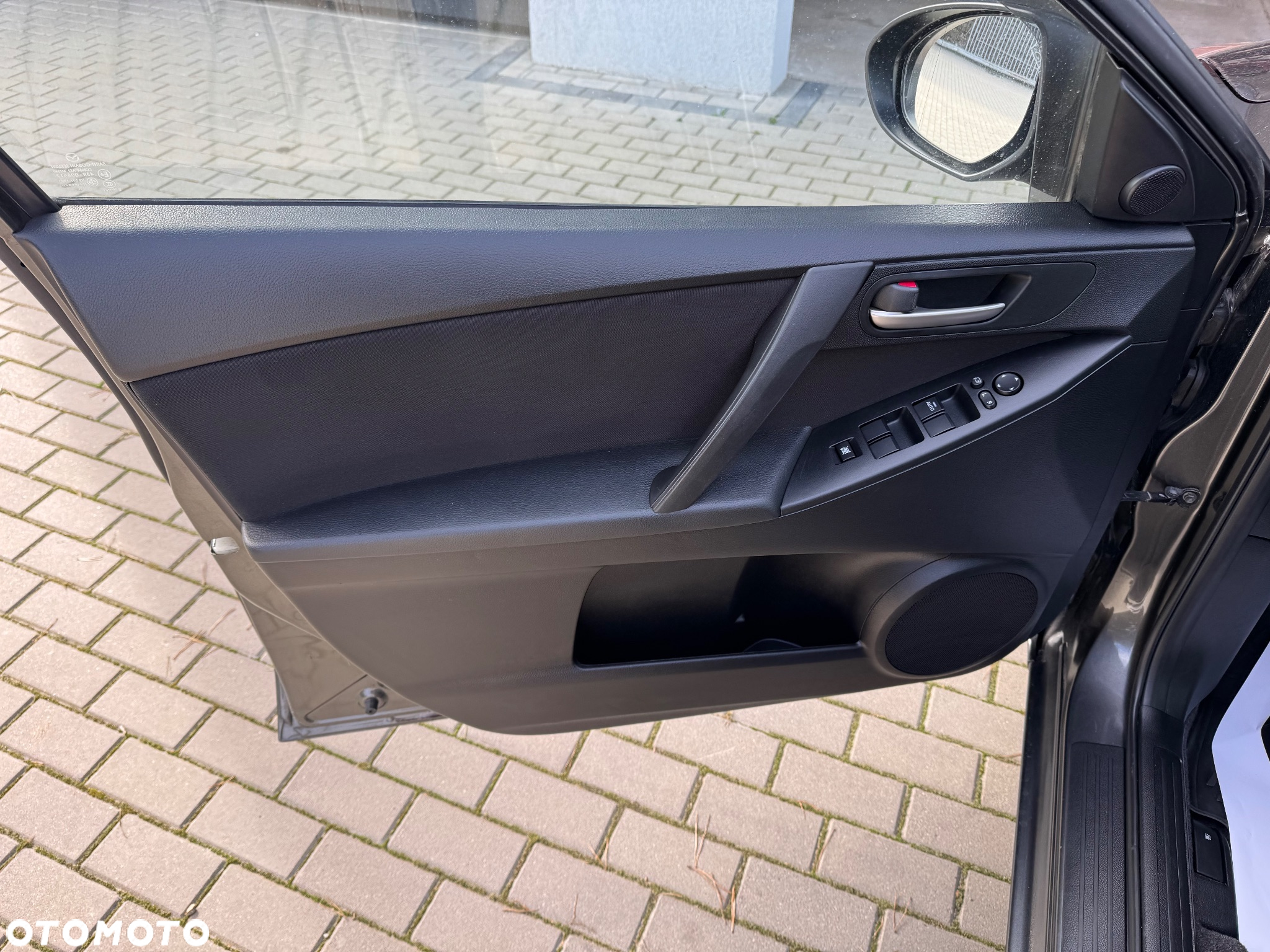 Mazda 3 2.0 MZR DISI Sports-Line - 22