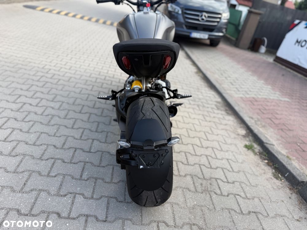 Ducati Diavel - 17