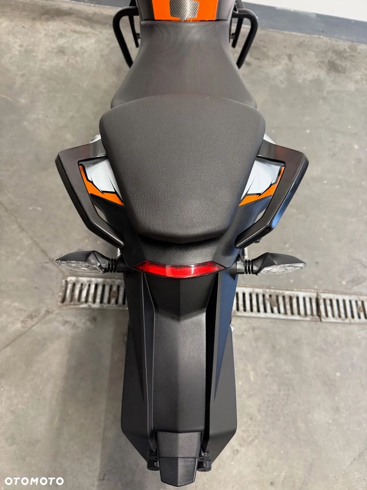 KTM Duke 125 - 39