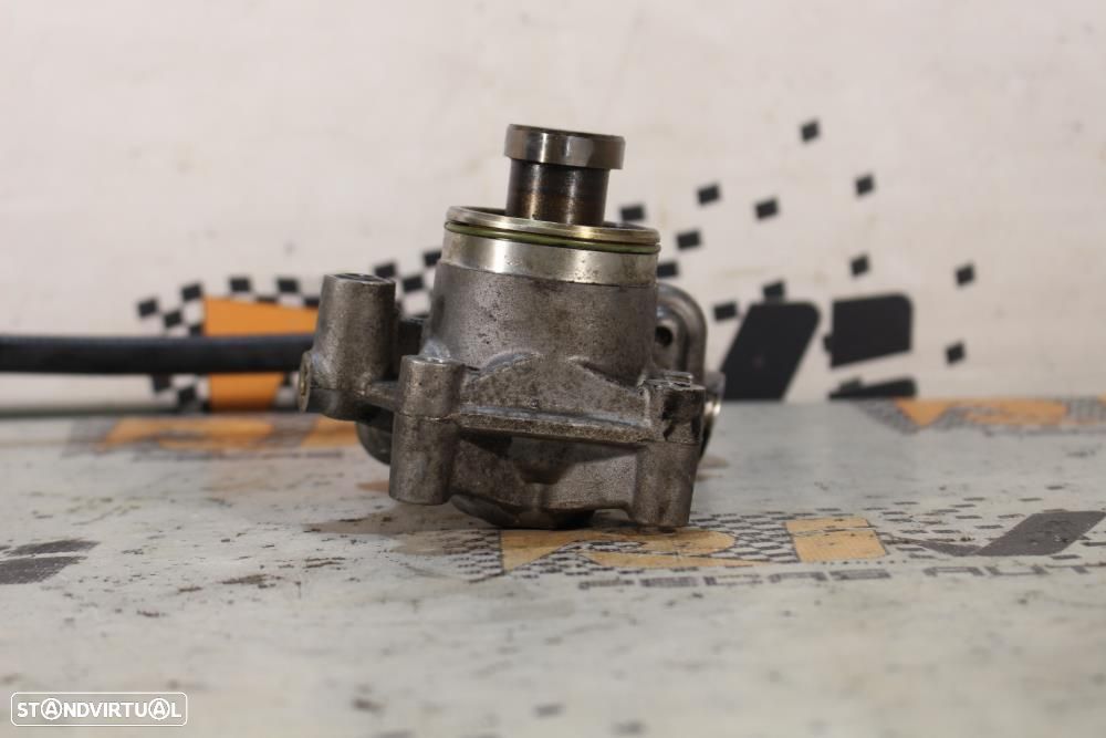 Bomba De Injeção / Alta Pressão Bmw 1 (F20)  13518605103 / 8605103 / 7 - 3