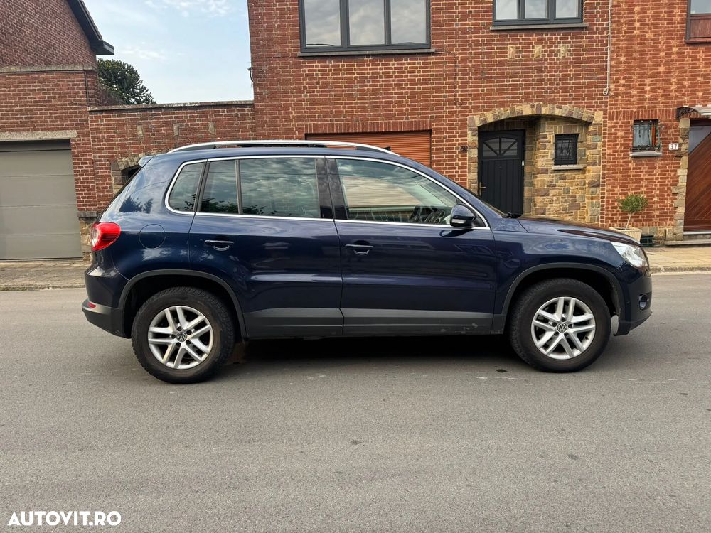 Volkswagen Tiguan 2.0 TDI DPF 4Motion BlueMotion Technology Track & Field - 13