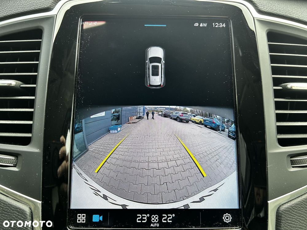 Volvo XC 90 - 23