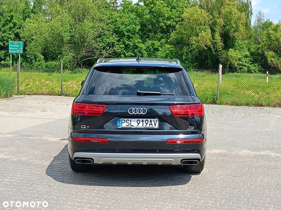 Audi Q7 3.0 TDI ultra Quattro Tiptronic - 6