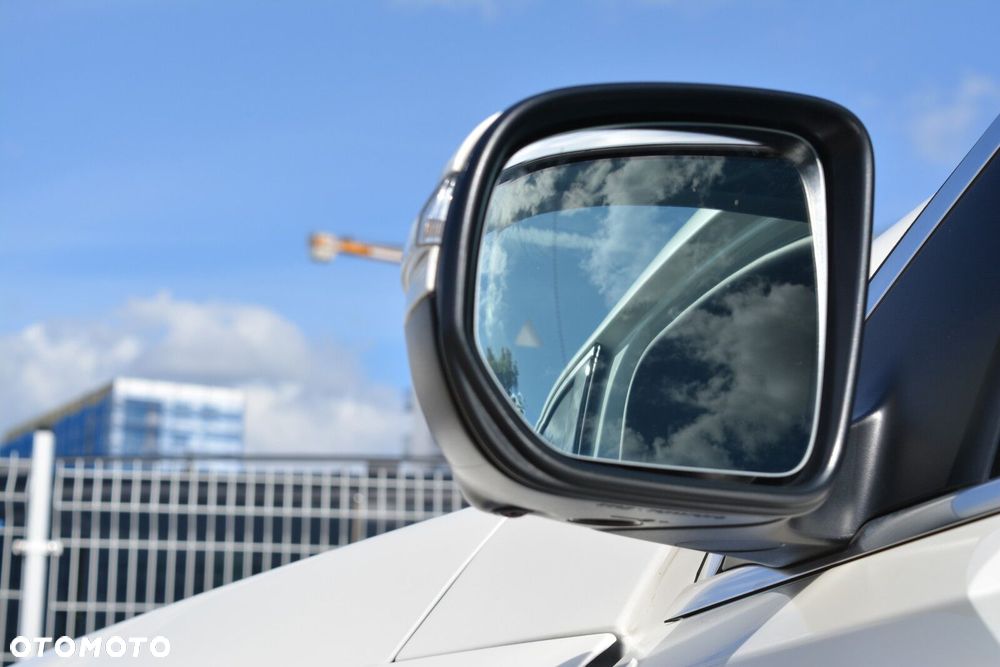 Mercedes-Benz GLE - 12