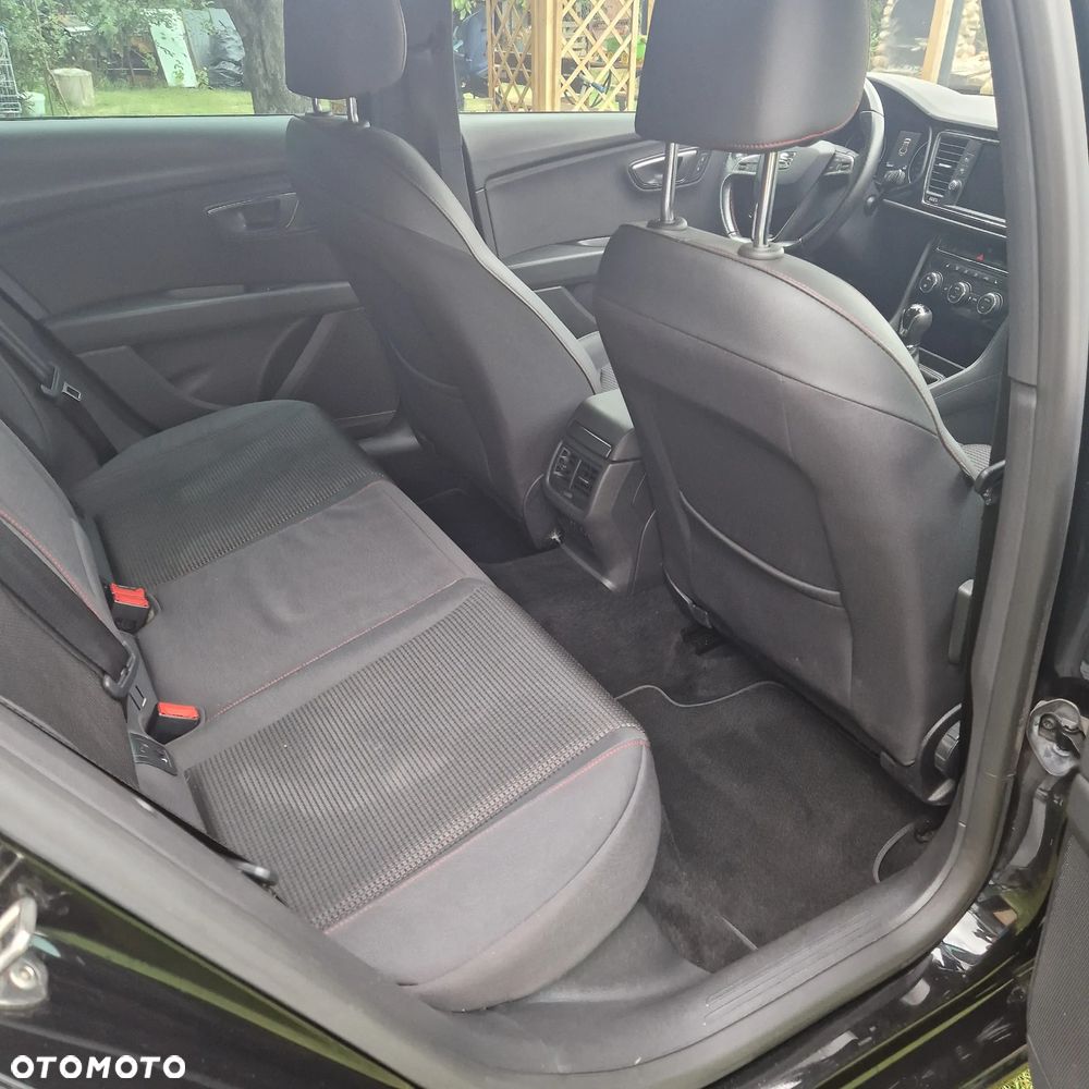 Seat Leon 1.5 TSI ACT OPF FR Black Matt Edition - 10