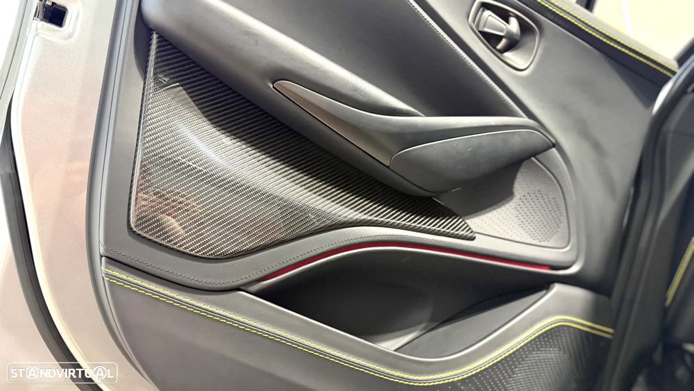 Aston Martin DBX 707 - 46